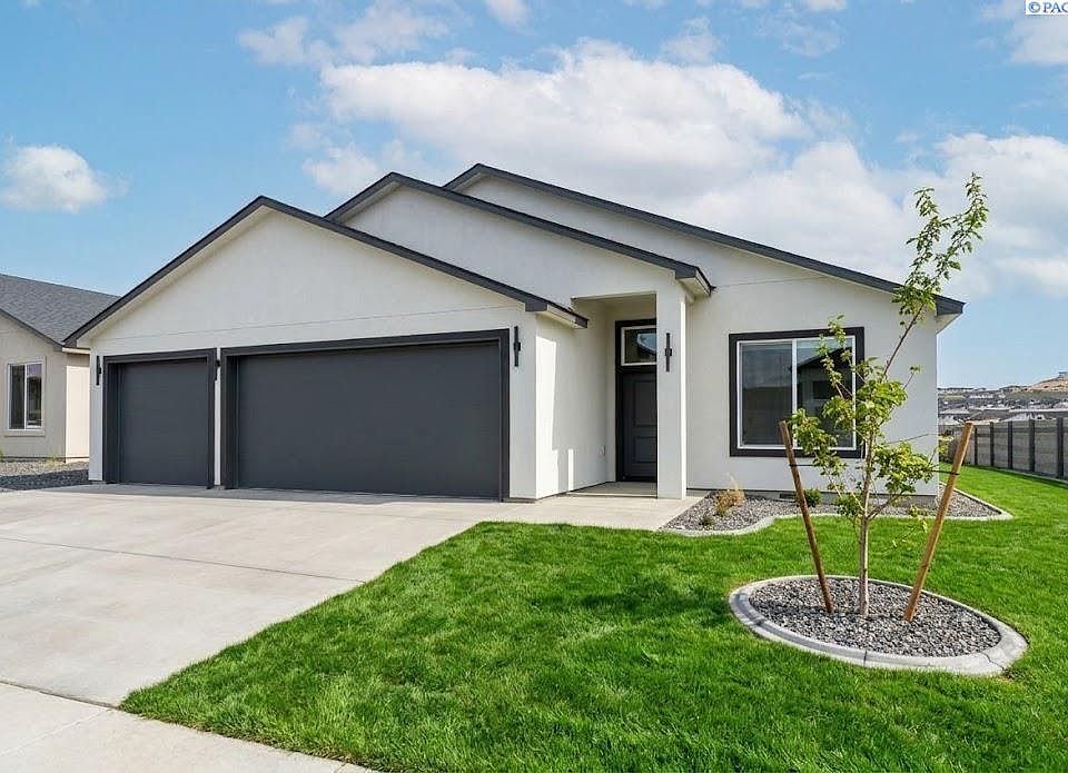 1st image of 7226 W 31st Pl