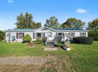 107 Eaton St, Galien, MI 49113
