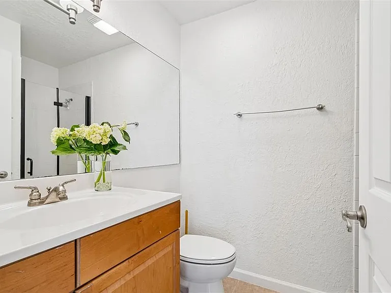 10100 Sailwinds Blvd N #202 — Photo 22