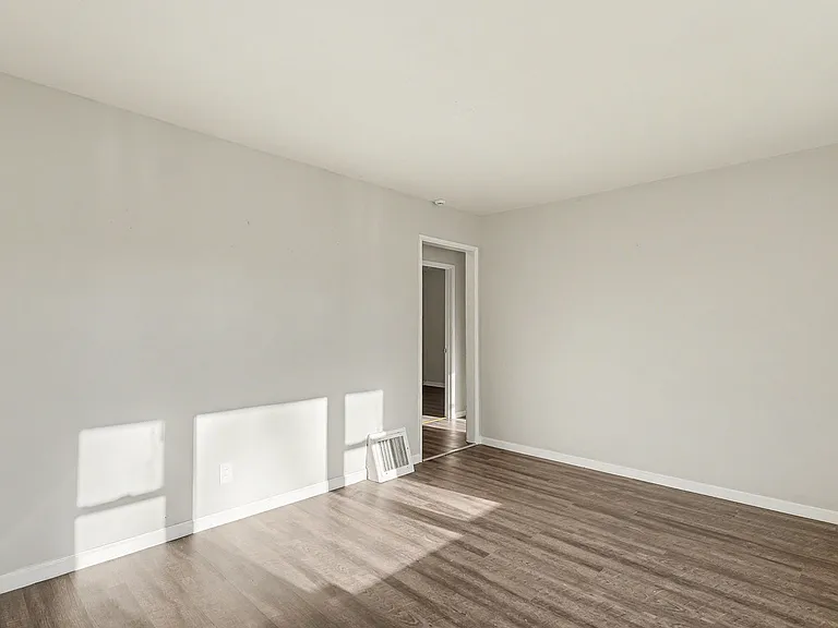 1711 Nemnich Ave — Photo 4