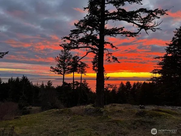 30 Rascal Road, Friday Harbor, WA 98250