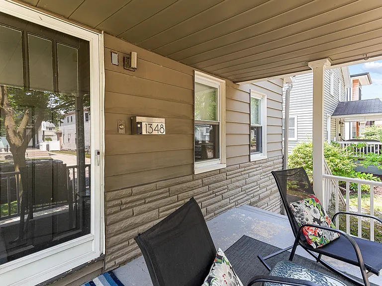 1348 Ruffner Ave — Photo 4