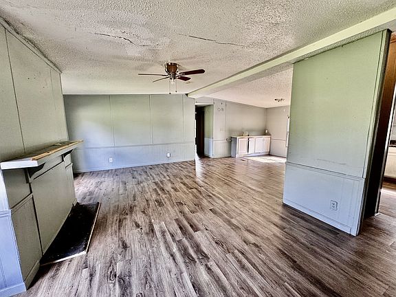 4th image of 1189 Leo Baker Rd