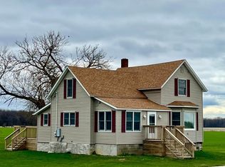 7872 W Peet Rd, Chesaning, MI 48616