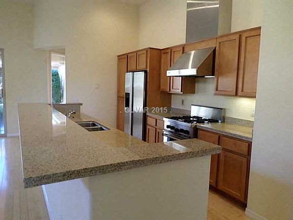 4th image of 123 Emerald Dunes Cir