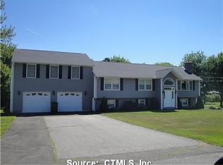 140 Pepperidge Tree Rd, Watertown, CT 06795