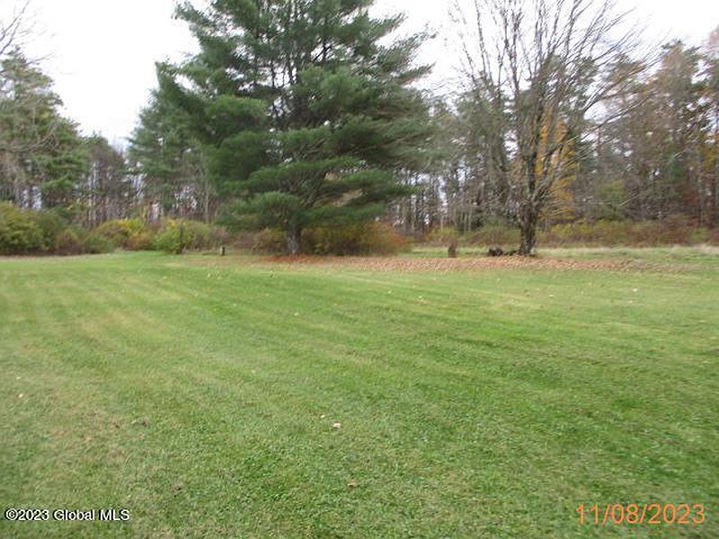 4th image of 10 Mott Road
