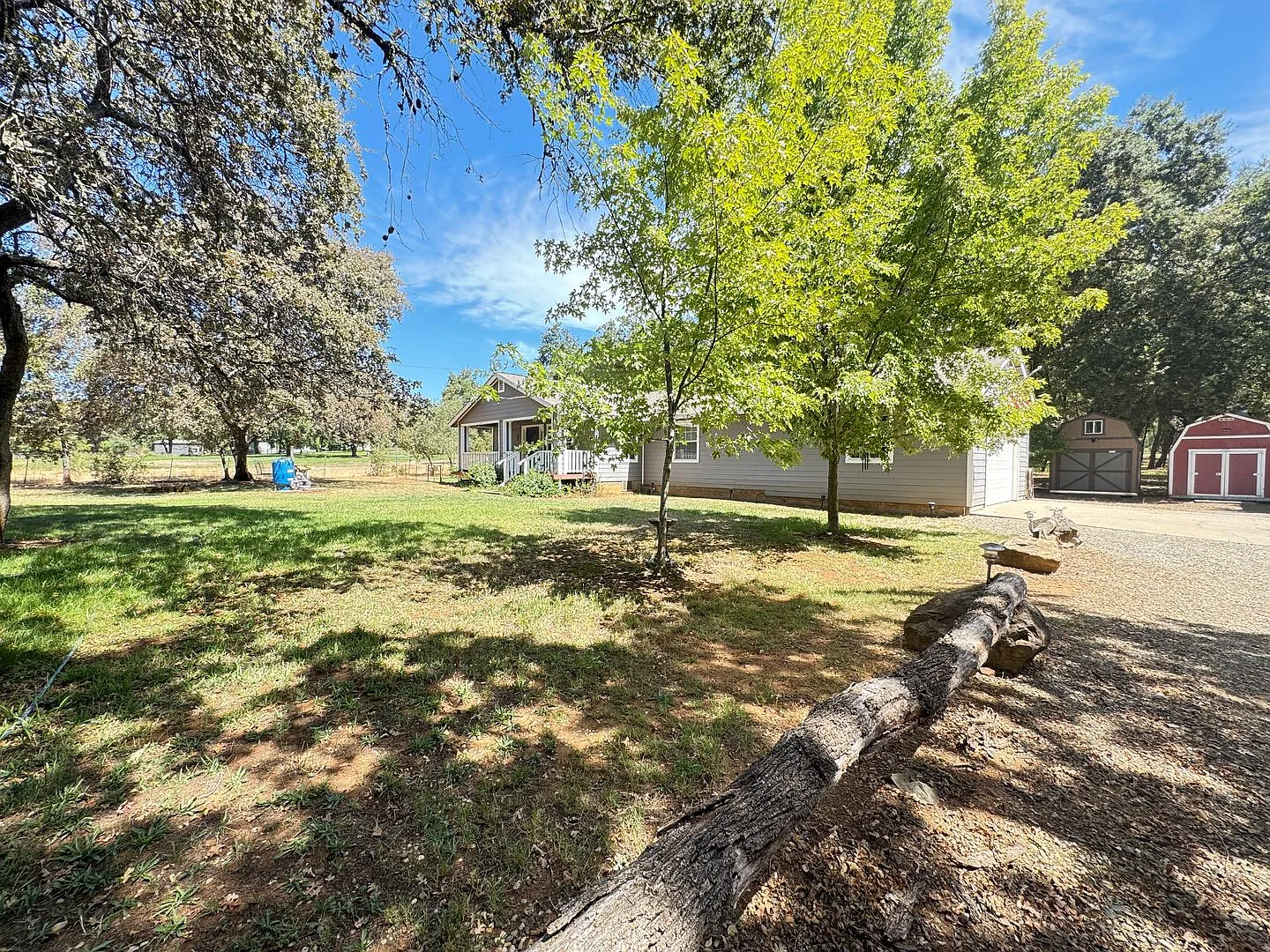 12894 Los Verjeles Rd photo 1