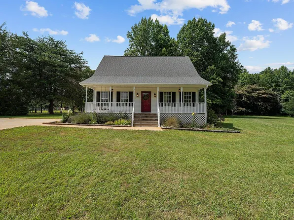 703 Harolds North Field Dr, Cedar Grove, NC 27231