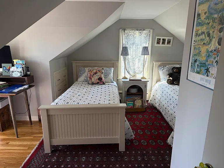 Second bedroom on second floor( 3rd bedroom)