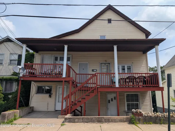 121 Sand St, Dunmore, PA 18510