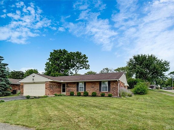 2nd image of 7600 Rustic Woods Dr