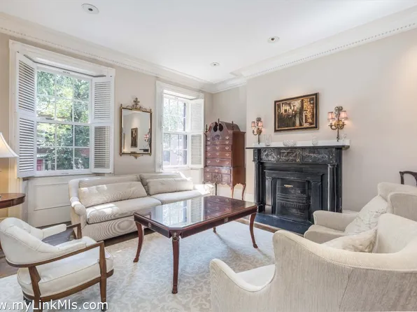 93 Mount Vernon St Unit 1, Boston, MA 02108