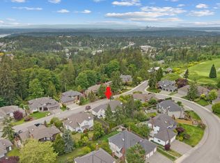 7720 142nd Way SE, Newcastle, WA 98059