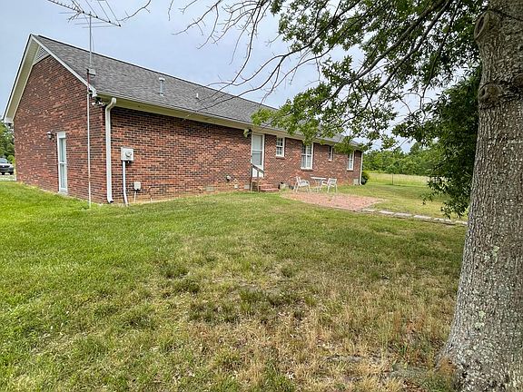 2nd image of 525 Jordan Creek Dr