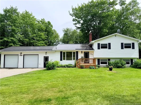 438 McKinnon Rd, Miramichi, NB E1V 6G2