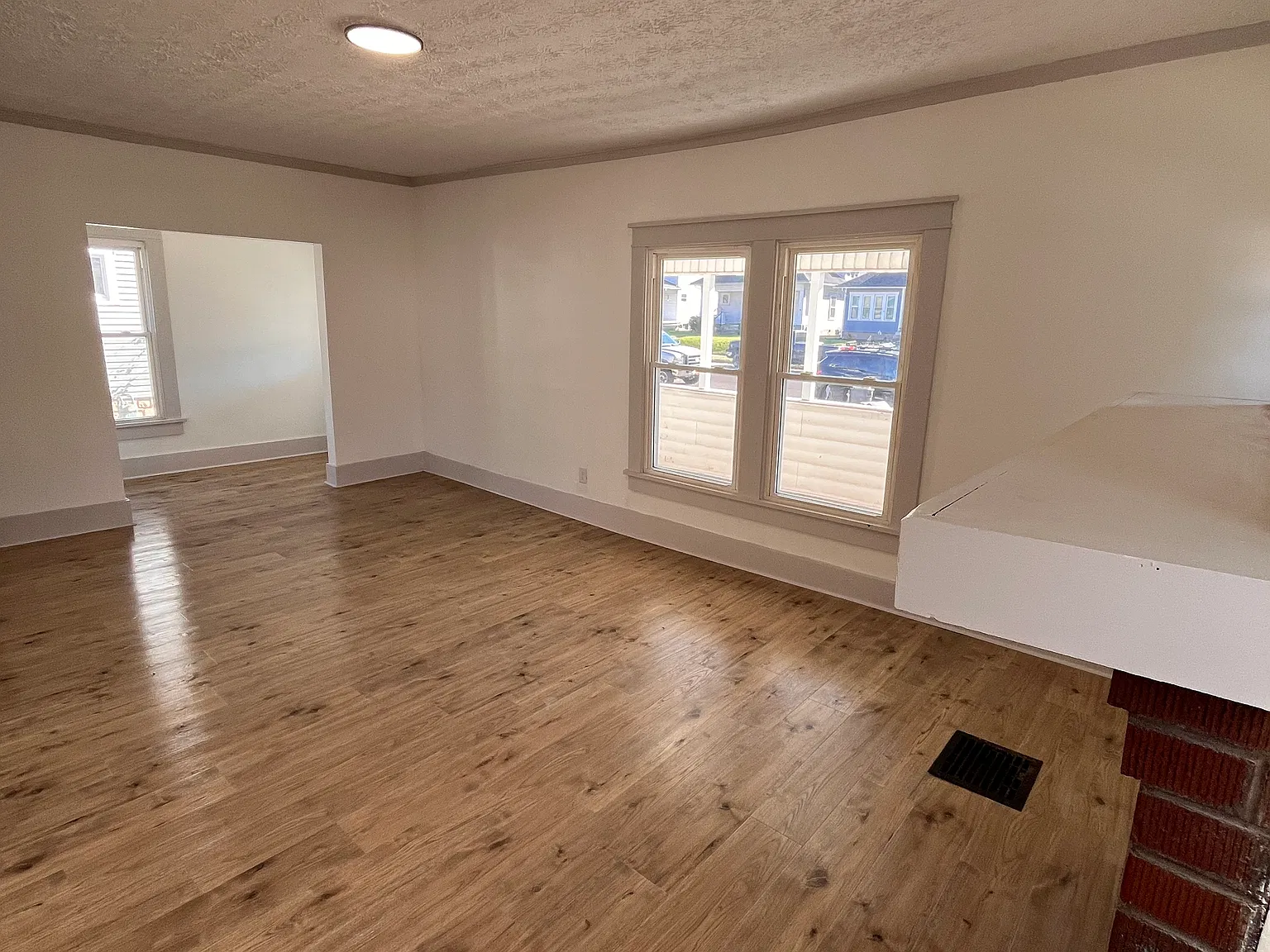 2 bed, $1,150 — Photo 4