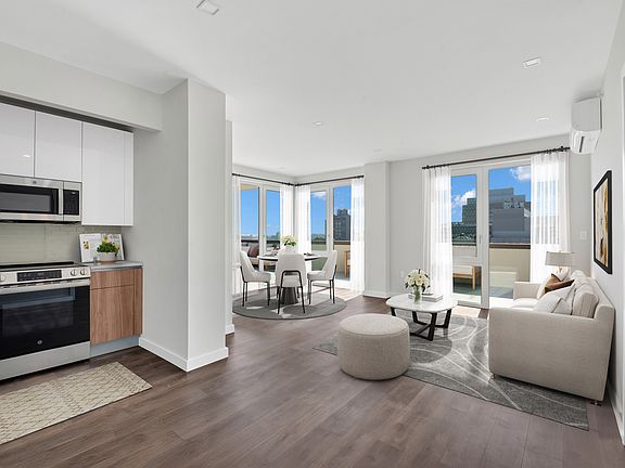 5th image of 563 W 170th St #Pha