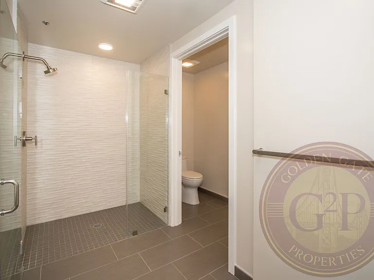1255 Columbus Ave — Photo 17