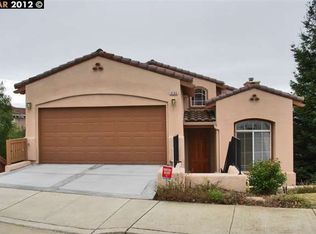 8290 Skyline Cir, Oakland, CA 94605