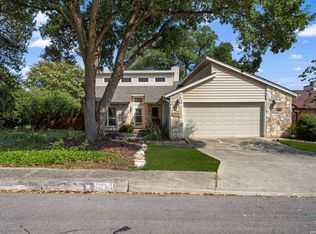 5850 SPRING VILLAGE ST, San Antonio, TX 78247