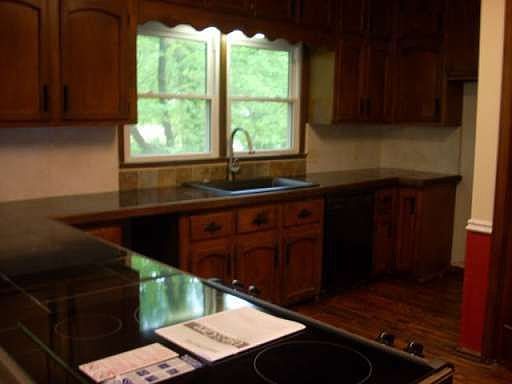 5th image of 705 Sugar Creek Trl SE