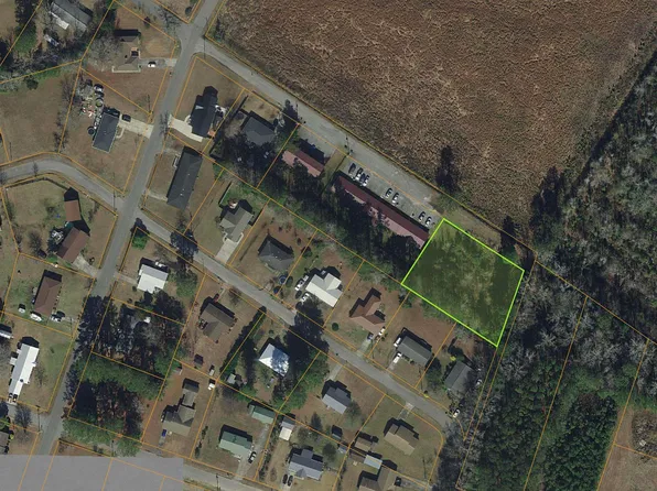 4824 Holly St., Loris, SC 29569