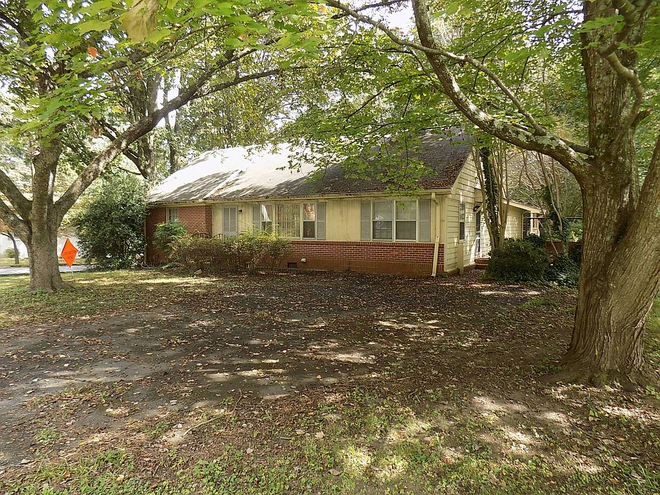 2nd image of 64 Worthington Dr