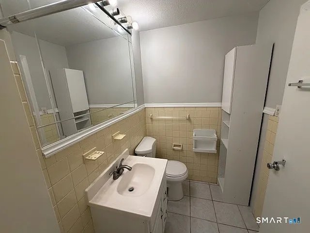 239 Old Farms Rd #16D — Photo 7
