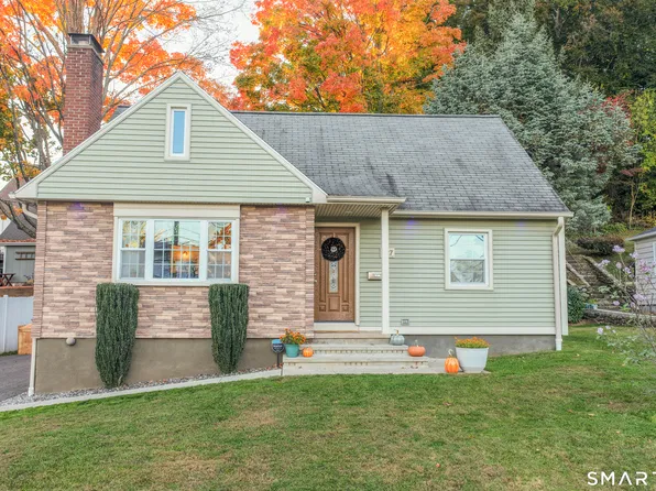 327 West Street, Bristol, CT 06010