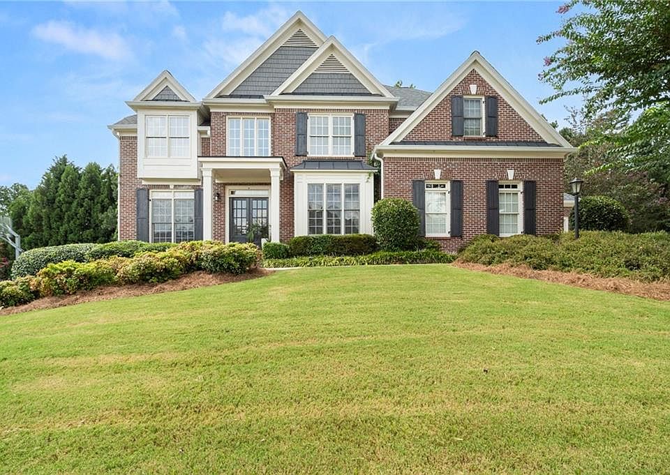 1st image of 2421 Floral Valley Dr