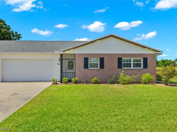 1404 Myerlee Country Club Blvd, Fort Myers, FL 33919