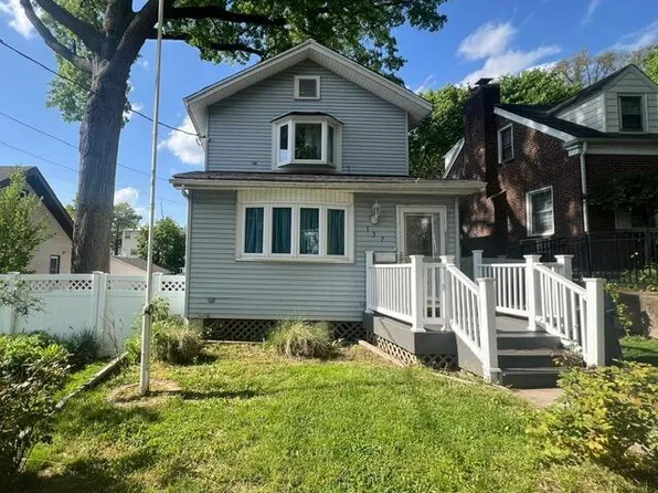 137 Alden Pl, Staten Island, NY 10301