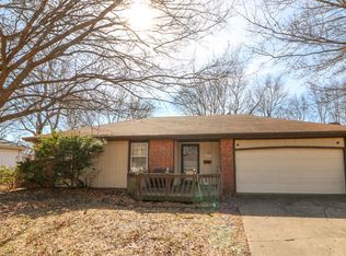 1820 W Cherokee St, Springfield, MO 65807