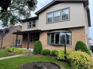 1817 Maple St, Manitowoc, WI 54220