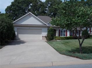 9 Highland Pkwy, Bella Vista, AR 72715