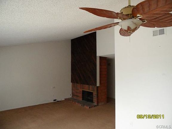 5th image of 25484 Mandarin Ct