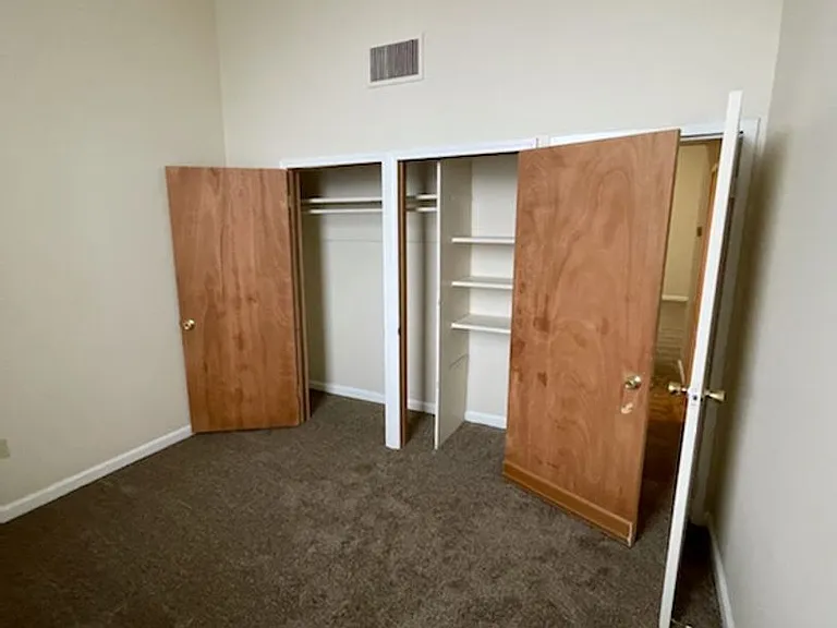 St. Agnes Apartments — Photo 29