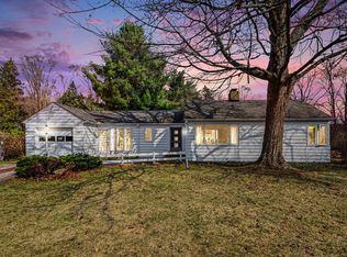 3784 Jennings Dr, Kalamazoo, MI 49048