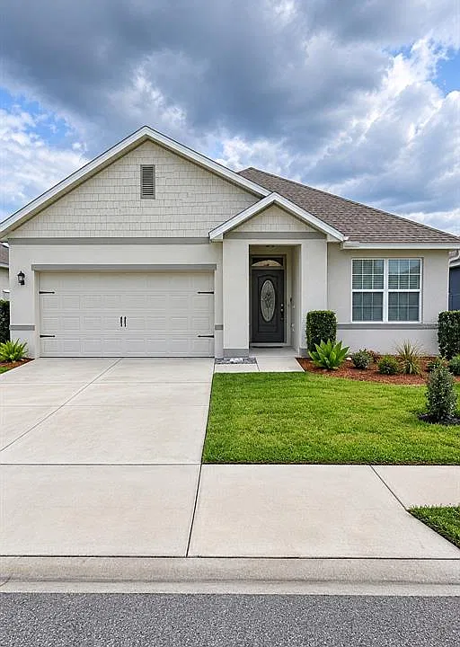 884 Killarney Ln