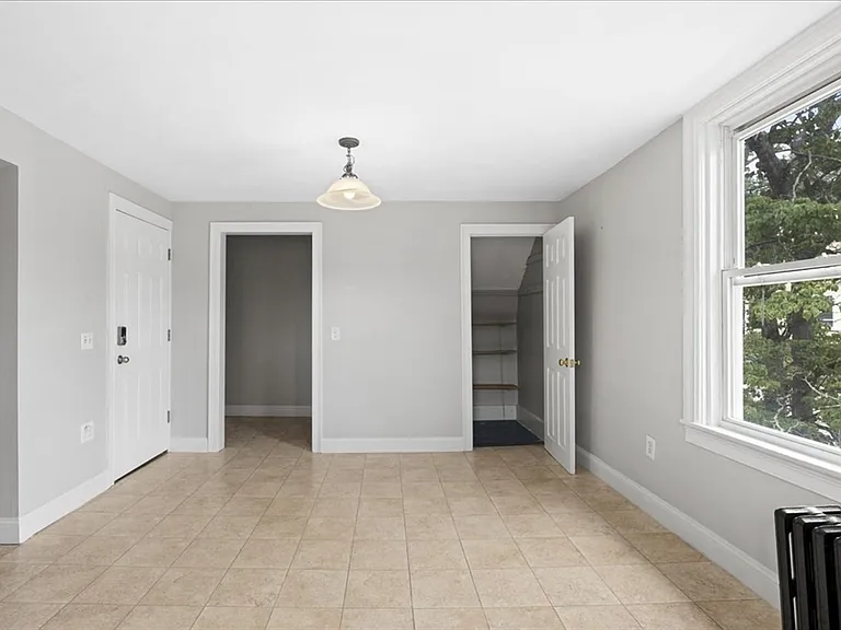 36 Cedar St #2A — Photo 5