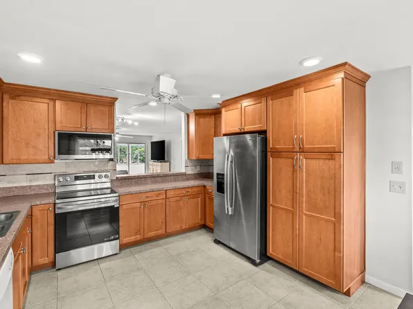 5074 Privet Place #B, Delray Beach, FL 33484