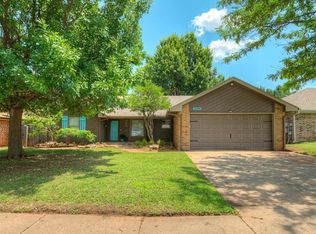 2104 Tanglewood Dr, Edmond, OK 73013