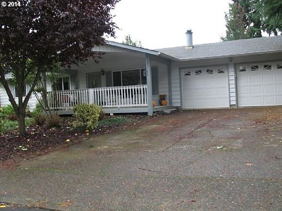 2nd image of 12300 NE 5th St