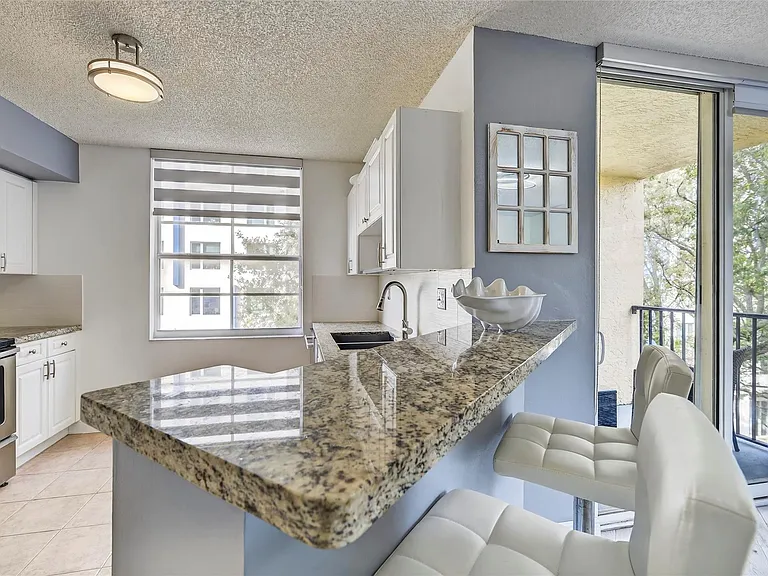 520 SE 5th Ave #2404 — Photo 8