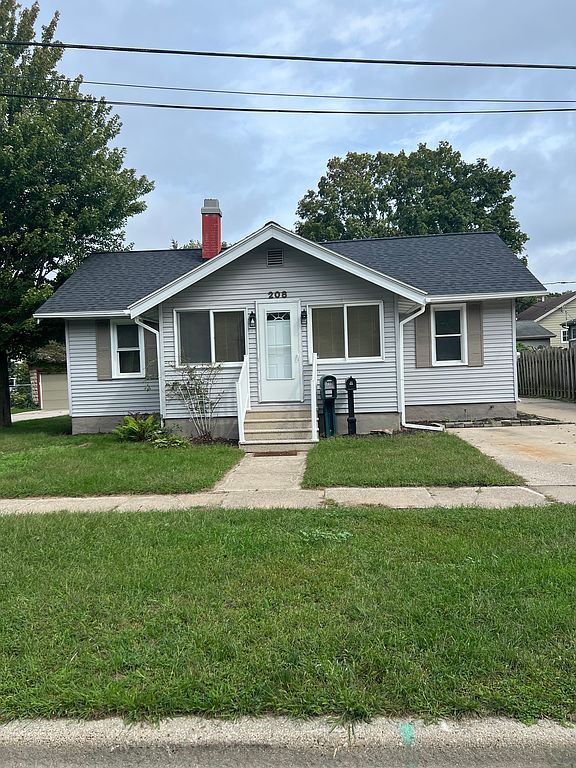 208 N Jackson St - Property Image