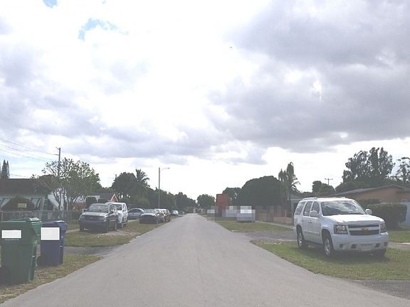 5th image of 16621 NW 19th Ave