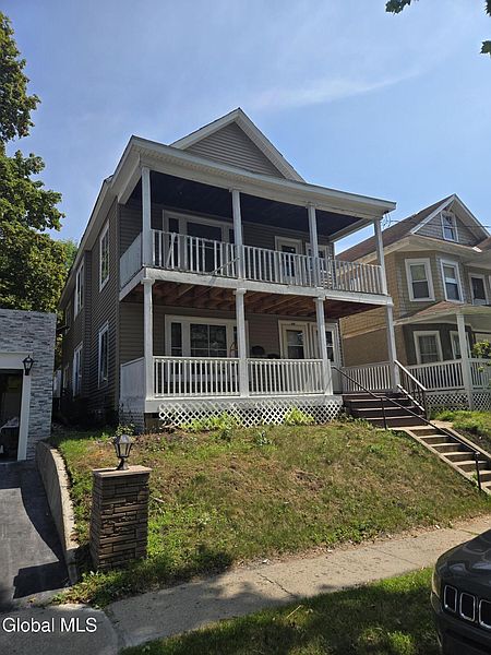 2nd image of 434 Division Street