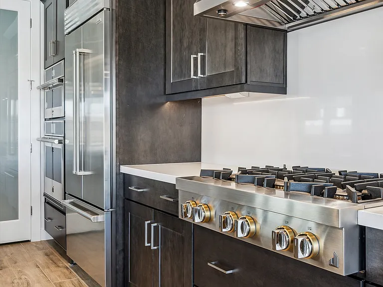 11138 N San Clemente St — Photo 11