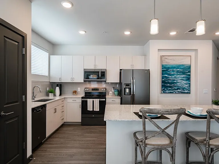 Marina Bend At Clear Creek — Photo 18